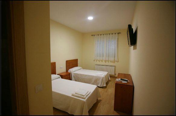 Albergue La Encina Hospital de Órbigo الغرفة الصورة